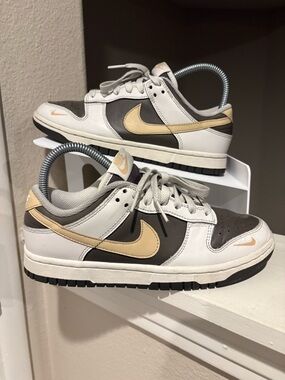 Nike Dunk Low Next 'Sesame/Ironstone' | Women Sizes 6.5 | HM9655-001